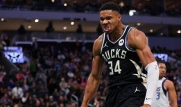 美记爆料字母哥视频回放,美记视频揭秘篮球巨星赛场风采”