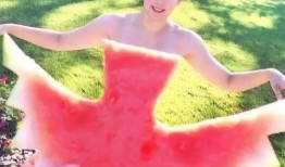 网红明星泡泡吃瓜是谁